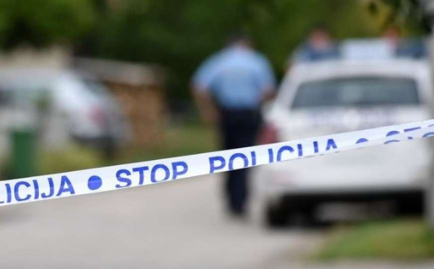 Stravična nesreća u Hrvatskoj: Četvero ljudi ispalo iz auta, poginuo dječak